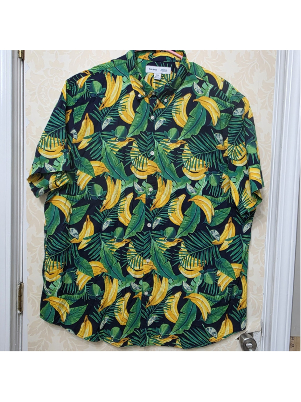 Old Navy Shirt Mens XXL Tall Beachwear Banana Lime AOP Hawaiian